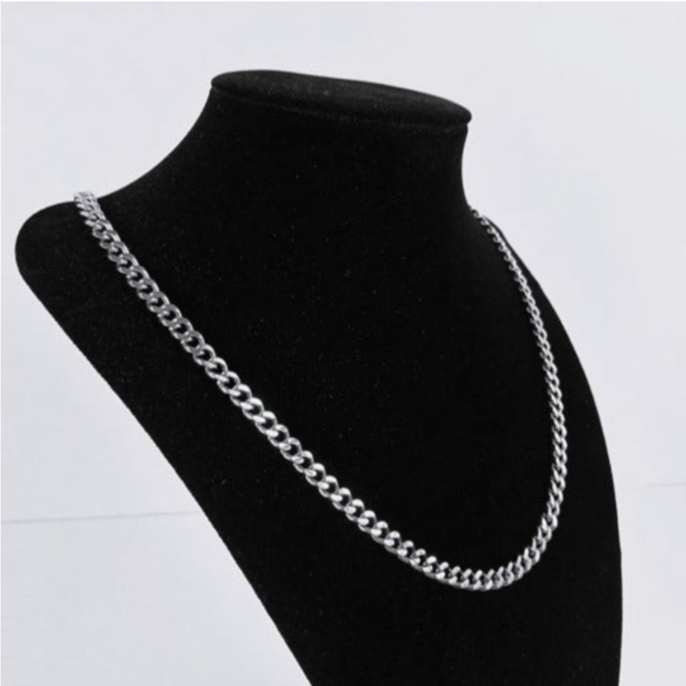 925 Italy Sterling Silver Cuban Curb Link 8mm Necklace 22 inches